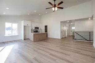 225 W 500 N, Santaquin, UT 84655 - Photo 5