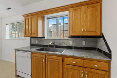 984 E 900 S, Provo, UT 84606 - Photo 33