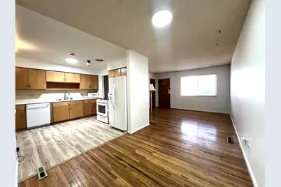 304 S Third St, Tooele, UT 84074 - Photo 3