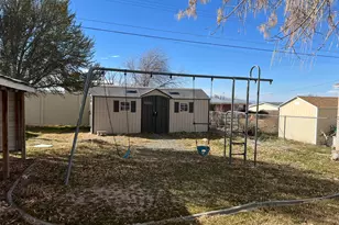 304 S 3rd St, Tooele, UT 84074 - Photo 11