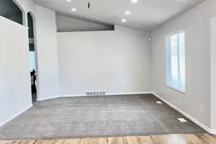 9067 S Wisteria Way, West Jordan, UT 84088 - Photo 35