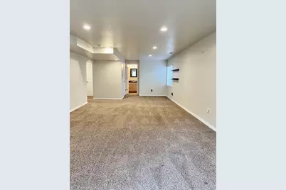 9067 S Wisteria Way, West Jordan, UT 84088 - Photo 19