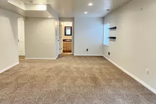9067 S Wisteria Way, West Jordan, UT 84088 - Photo 19
