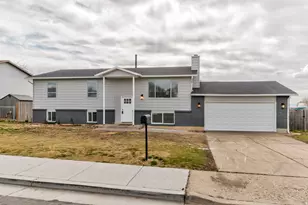1520 E 1100 S, Clearfield, UT 84015 - Photo 1