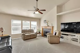 711 W 2010 S, Syracuse, UT 84075 - Photo 11