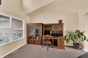 711 W 2010 S, Syracuse, UT 84075 - Photo 9