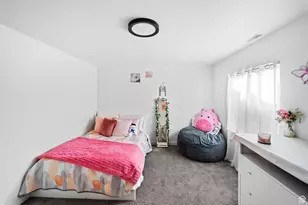 5525 Hampton Way, Stansbury Park, UT 84074 - Photo 27