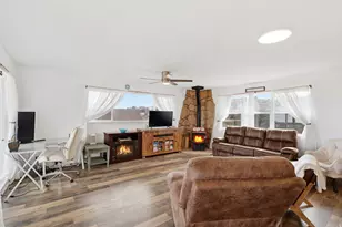 890 N Yarrow Cir W, Garden City, UT 84028 - Photo 9