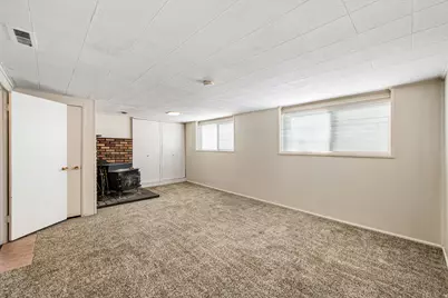 845 E Larkspur Dr, Sandy, UT 84094 - Photo 17