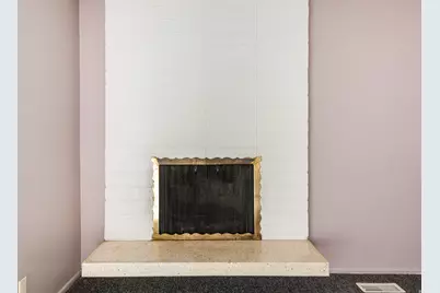 845 E Larkspur Dr, Sandy, UT 84094 - Photo 3