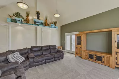 2703 W 500 S, Vernal, UT 84078 - Photo 23