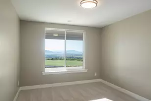 831 N Emery Ln, Elk Ridge, UT 84651 - Photo 41