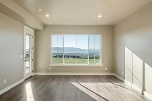 831 N Emery Ln, Elk Ridge, UT 84651 - Photo 47