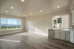 831 N Emery Ln, Elk Ridge, UT 84651 - Photo 49