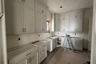 831 N Emery Ln, Elk Ridge, UT 84651 - Photo 27