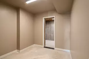 831 N Emery Ln, Elk Ridge, UT 84651 - Photo 41