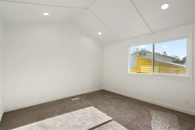 6016 S Paprika Cir, Taylorsville, UT 84129 - Photo 9