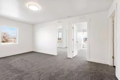 1667 W 2770 S #206, Syracuse, UT 84075 - Photo 13