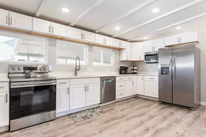 2419 W 3800 S, West Valley, UT 84119 - Photo 5