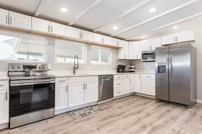 2419 W 3800 S, West Valley, UT 84119 - Photo 5