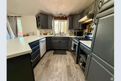 2140 W 3860 S, West Valley, UT 84119 - Photo 9