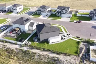 4461 E Golden Autumn Vw, Eagle Mountain, UT 84005 - Photo 41