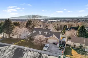 10303 N Cottonwood Dr, Cedar Hills, UT 84062 - Photo 29