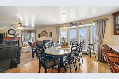 10303 N Cottonwood Dr, Cedar Hills, UT 84062 - Photo 9