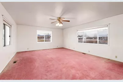 262 E Main St, Redmond, UT 84652 - Photo 7