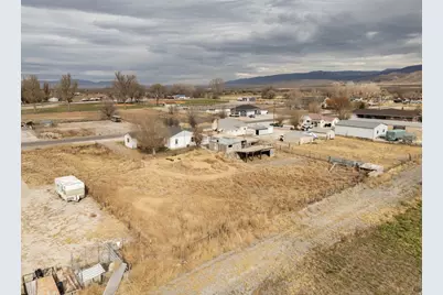 262 E Main St, Redmond, UT 84652 - Photo 39