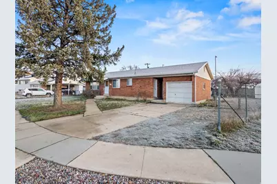 1744 Alfred Dr, Layton, UT 84041 - Photo 3