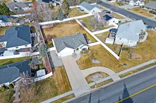 265 Canyon Rd, Providence, UT 84332 - Photo 35