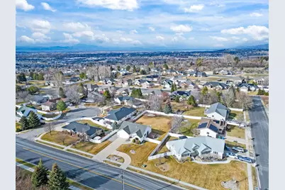 265 Canyon Rd, Providence, UT 84332 - Photo 37