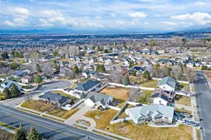 265 Canyon Rd, Providence, UT 84332 - Photo 37