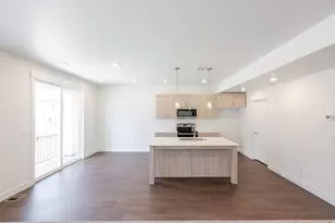 6504 W Morse Creek Cv, Herriman, UT 84096 - Photo 5