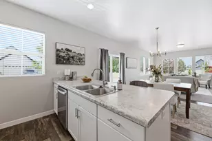 53 E Jubilee Dr, Saratoga Springs, UT 84045 - Photo 13