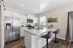 53 E Jubilee Dr, Saratoga Springs, UT 84045 - Photo 9
