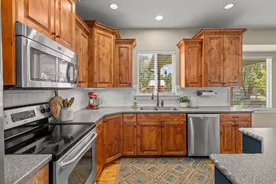 1062 E 350 S, Springville, UT 84663 - Photo 9