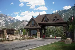 5 Bent Hollow Ln, Sandy, UT 84092 - Photo 7