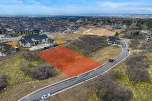 5 Bent Hollow Ln, Sandy, UT 84092 - Photo 3