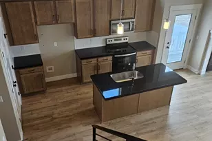 9829 N Aaron Ave, Eagle Mountain, UT 84005 - Photo 9