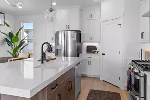 1772 W Rivergate Dr, Logan, UT 84321 - Photo 9