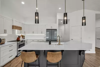 2112 E Honeycomb Dr, Saint George, UT 84790 - Photo 5