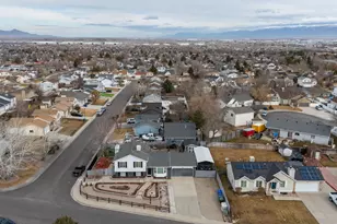 6276 W Contadora Dr, West Valley, UT 84128 - Photo 25