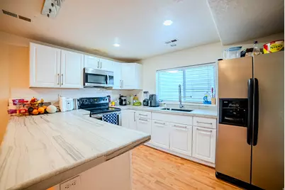 5638 W Stone Bluff Way S, Salt Lake City, UT 84118 - Photo 15