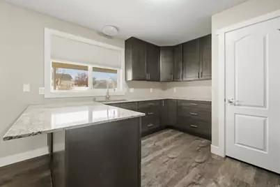 14026 S Ben Lomond Peak Dr, Riverton, UT 84096 - Photo 5