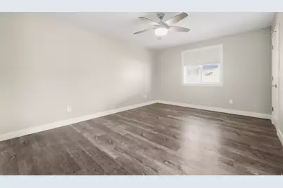 14026 S Ben Lomond Peak Dr, Riverton, UT 84096 - Photo 7