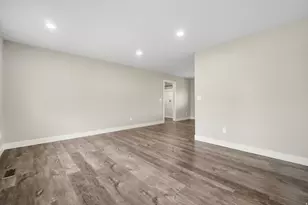 14026 S Ben Lomond Peak Dr, Riverton, UT 84096 - Photo 3