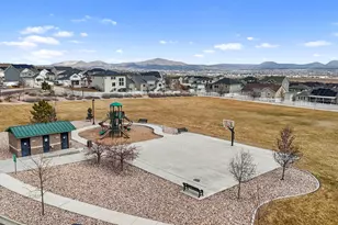 641 N Pinnacle Ln, Saratoga Springs, UT 84045 - Photo 57