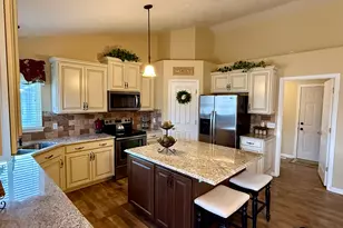 12813 S Keri Lynn Ct W, Riverton, UT 84065 - Photo 3